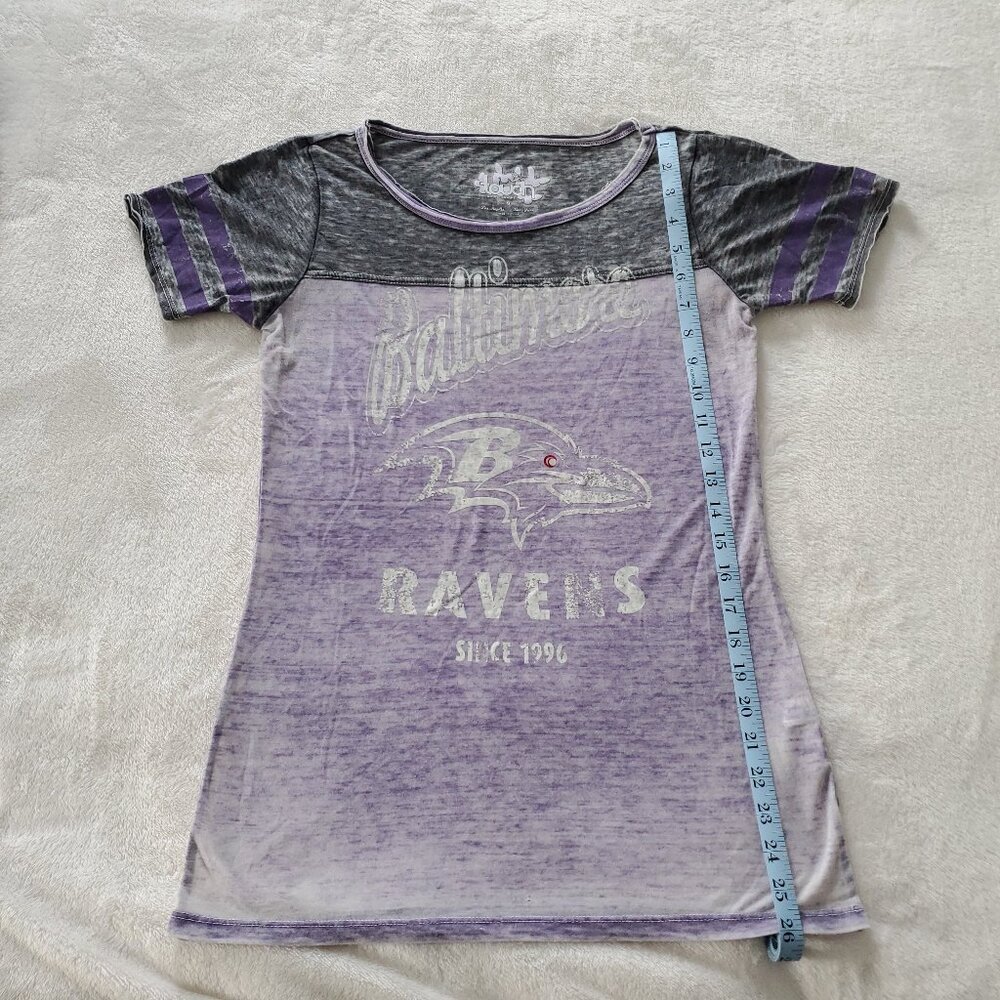 Alyssa Milano Touch Baltimore Ravens T-Shirt Size S - Picture 10 of 10